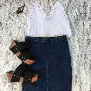 Crochet white crop tank top
